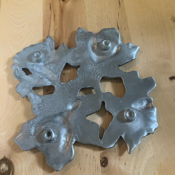 Vintage Seagull Pewter Trivet - Picture 2 of 3